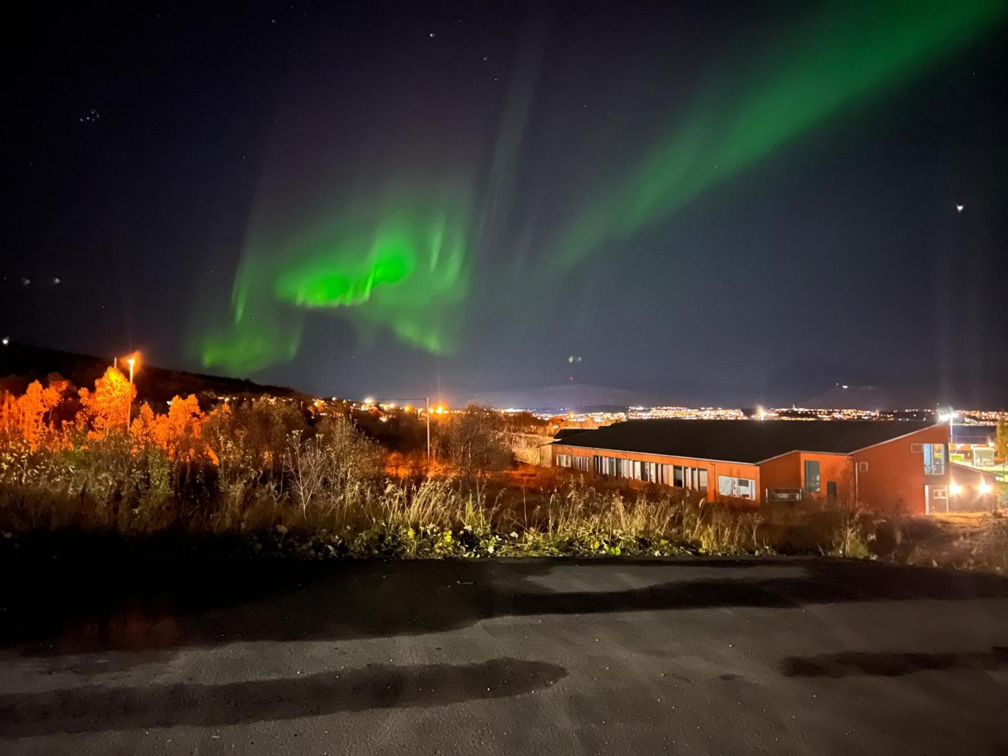 Вилла Aurora North Тромсё Экстерьер фото
